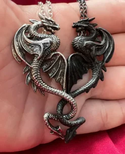 Alchemy Gothic Alchemy Draconic Tryst Pendant