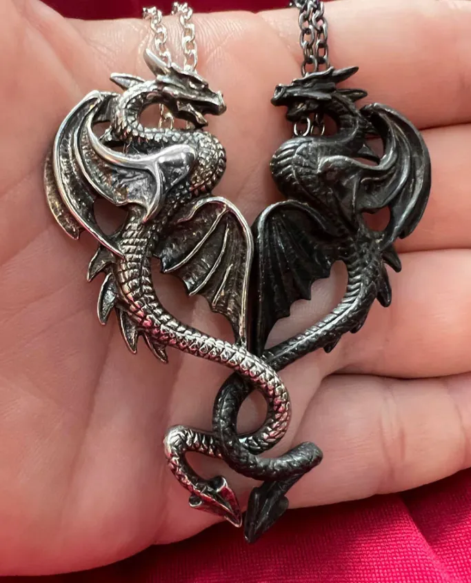 Alchemy Gothic Alchemy Draconic Tryst Pendant