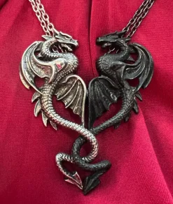 Alchemy Gothic Alchemy Draconic Tryst Pendant
