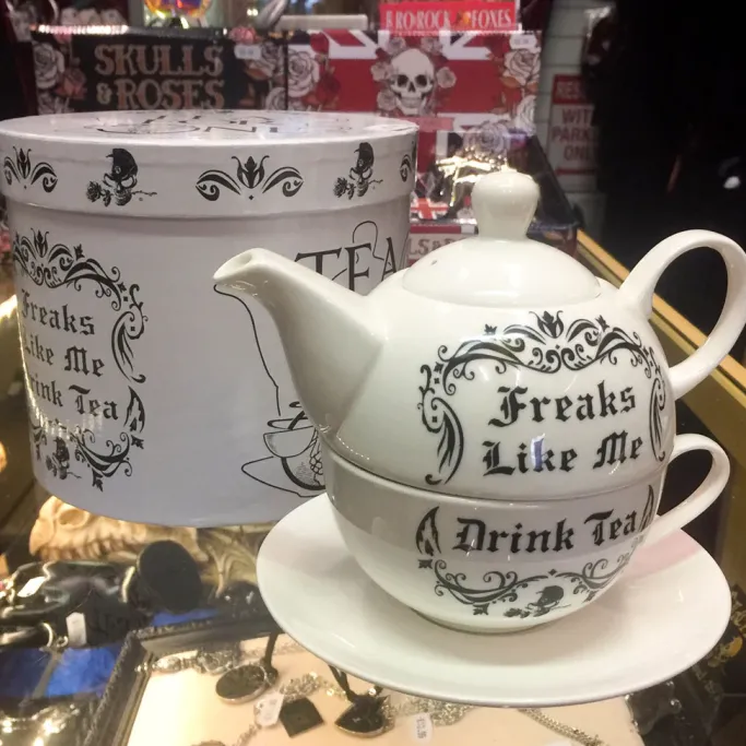 Alchemy Gothic Alchemy Freaks Like Me Drink Tea Set