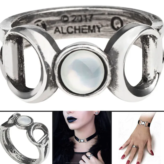 Alchemy Gothic Triple Goddess Ring R219