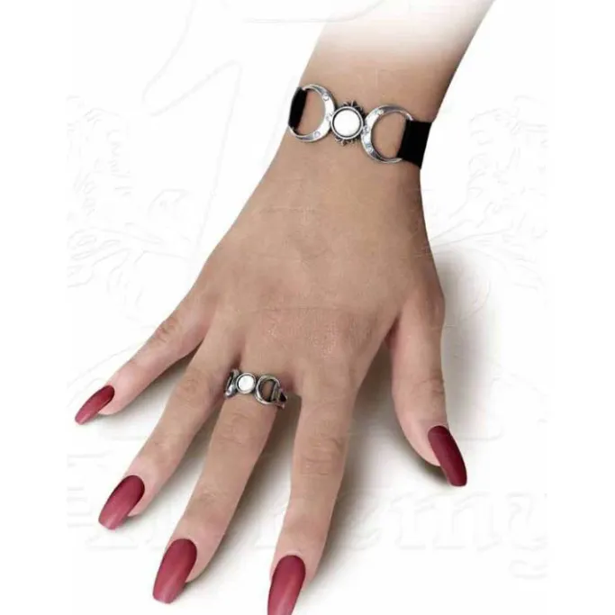 Alchemy Gothic Triple Goddess Ring R219