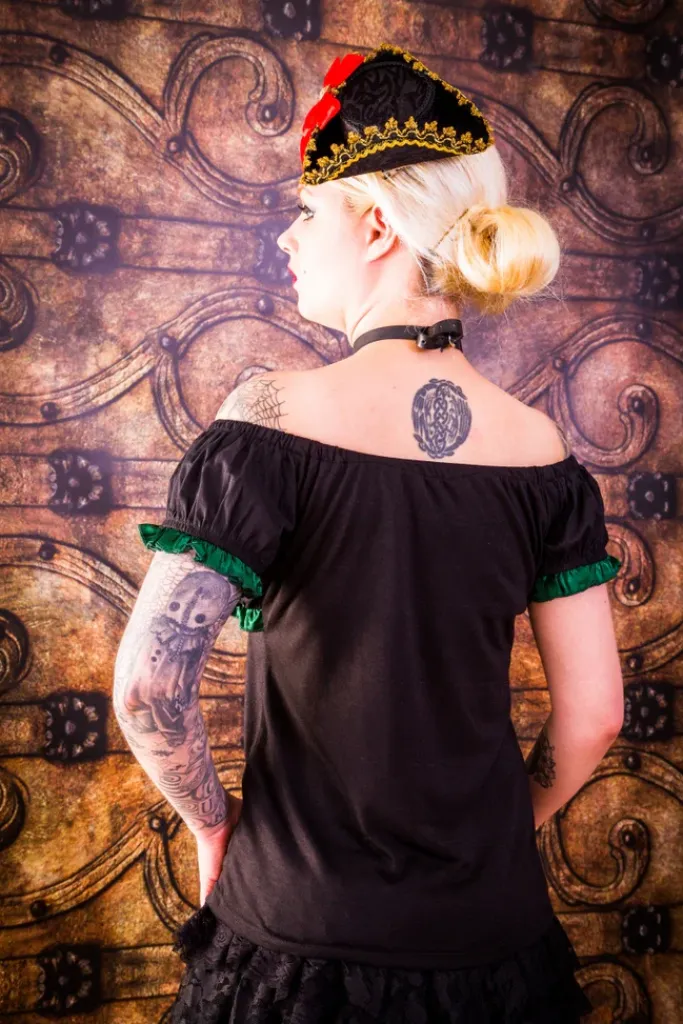 Burleska Gypsy Top