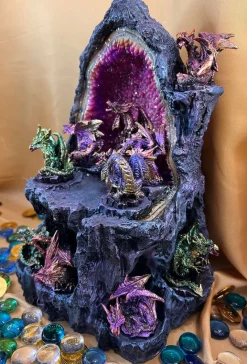 Puckator Crystal Cave LED Dragon Figure Display Stand