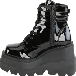 DemoniaCult Shaker 52 Boots Patent