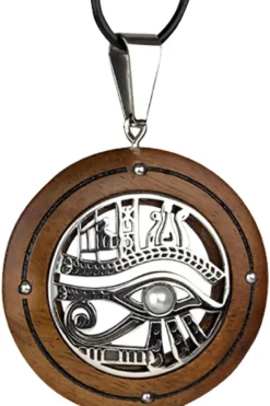 Echt etNox Eye of Horus Pendant