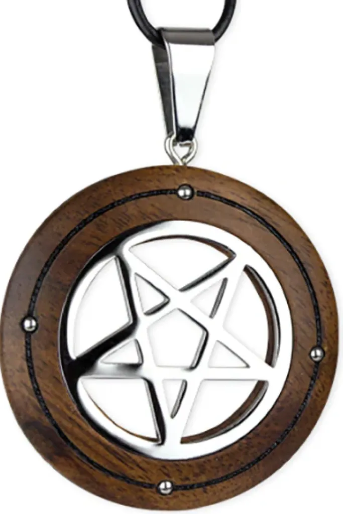 Echt etNox Pentacle Pendant