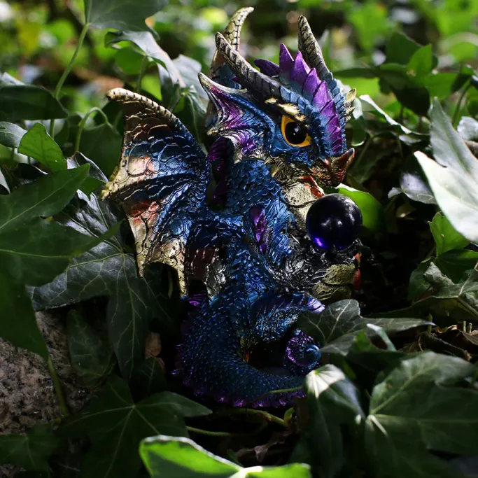 Puckator Enchanted Nightmare Dragon Blue Crystal Soothsayer