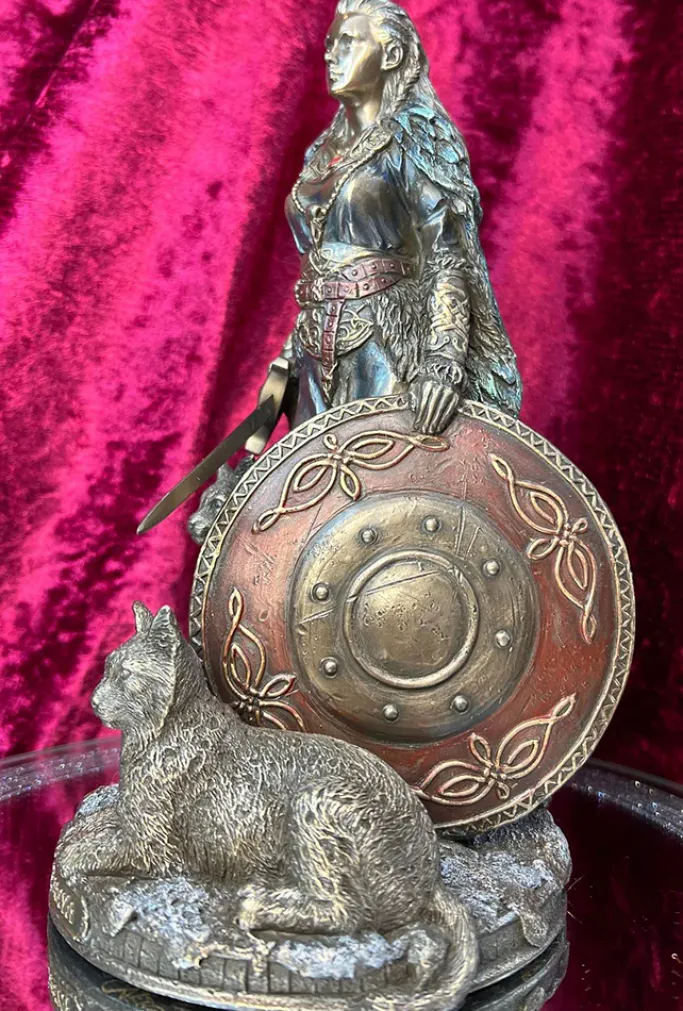 Nemesis Now Freya Goddess of Love
