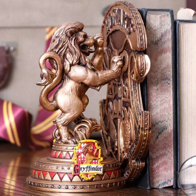 Nemesis Now Harry Potter Gryffindor Bookend