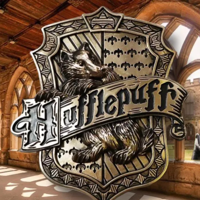 Nemesis Now Harry Potter Hufflepuff Wall Plaque