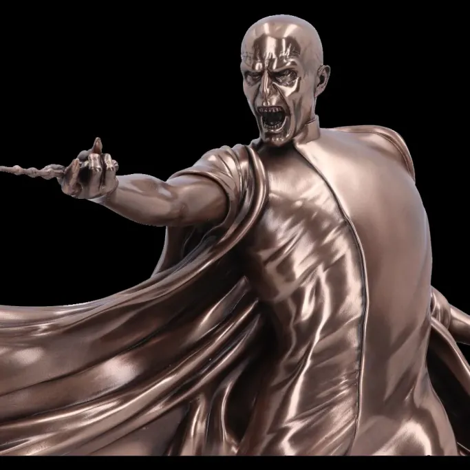 Nemesis Now Harry Potter Voldemort Duel