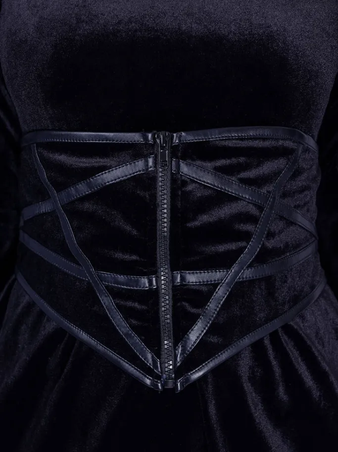 Innocent Clothing Heartless Wraith Dress (L, XL)