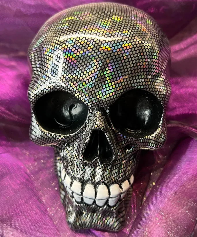 Nemesis Now Holographic Silver Fishnet Skull