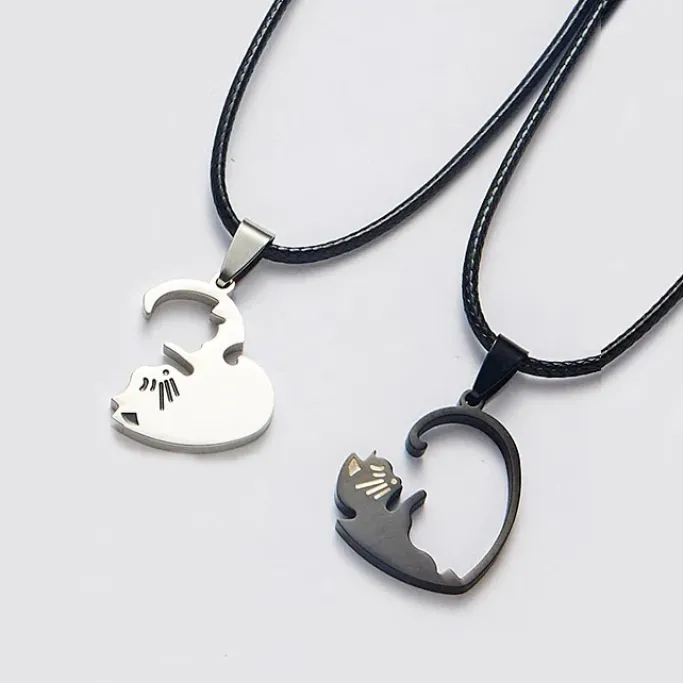 Gothic and Steampunk Jewellery Kitty Heart Love Token Necklace Set