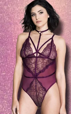 Music Legs Burgundy Teddy 80043