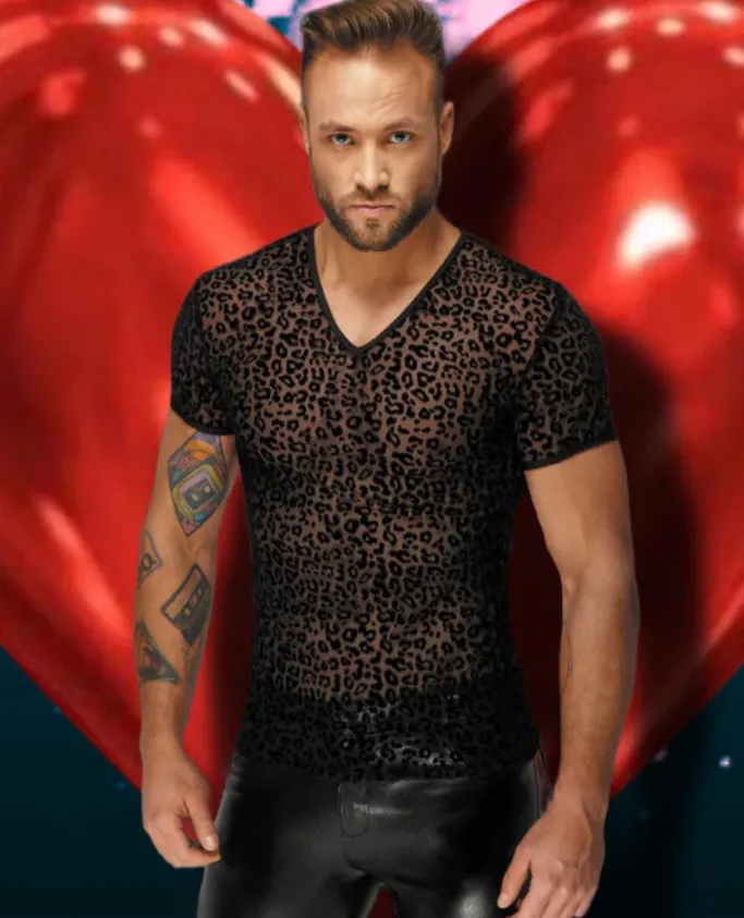 Noir Handmade Leopard Flock V-neck T-Shirt