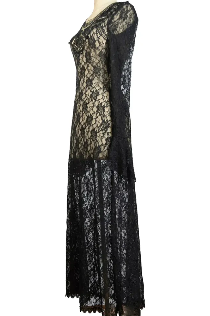 Pentagramme Long Gothic Lace Dress (M)