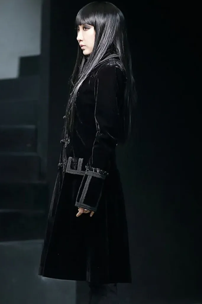 Pentagramme Velvet Coat
