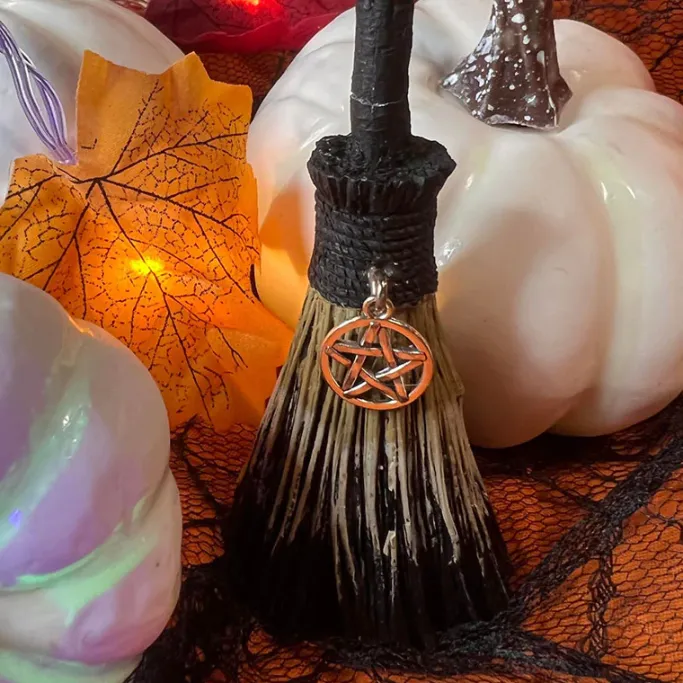 Nemesis Now Positive Energy Broomsticks White Pentagram Charm