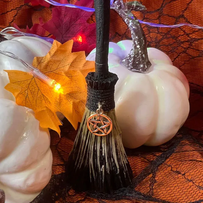 Nemesis Now Positive Energy Broomsticks White Pentagram Charm
