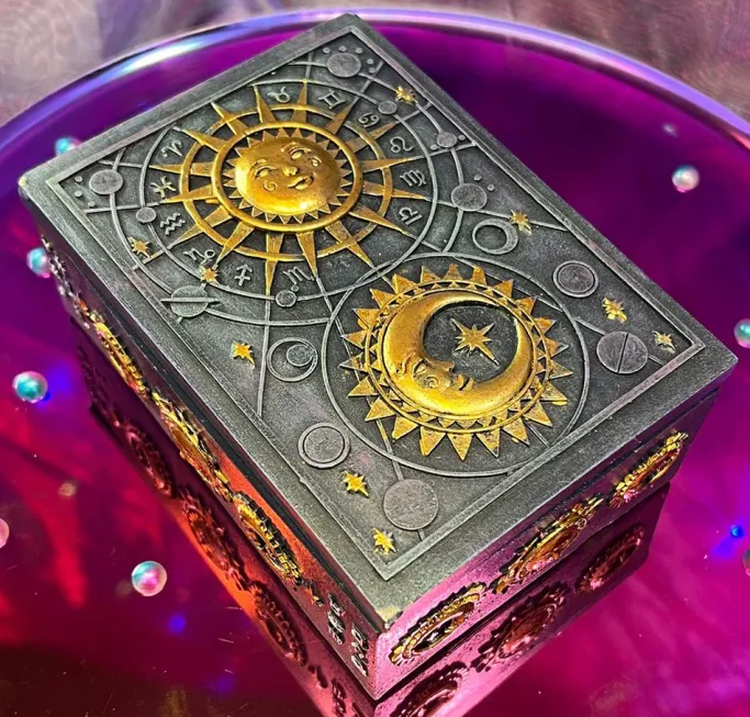 Something Different Sun and Moon Box