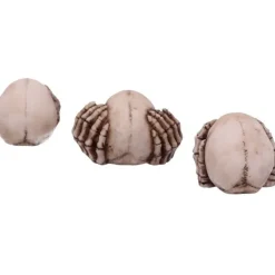 Nemesis Now Three Wise Skulls